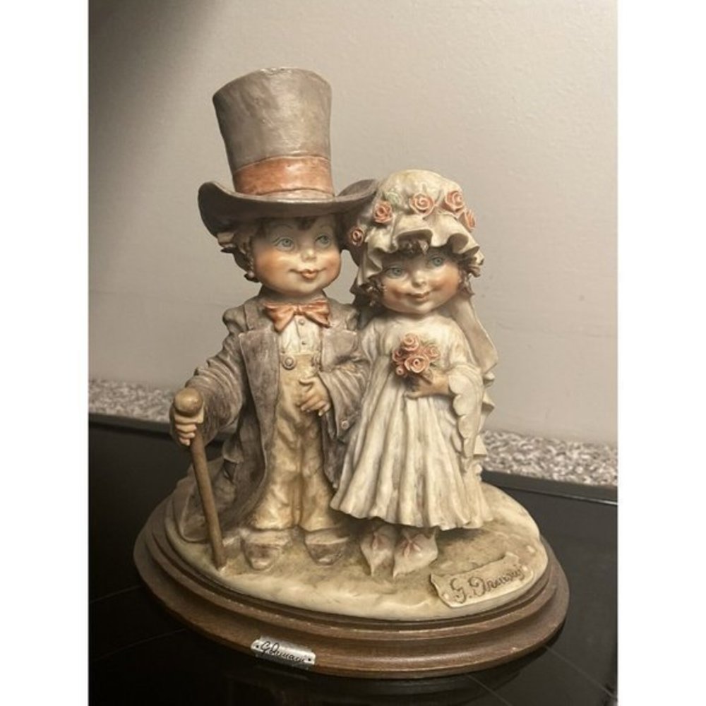 Vintage Capodimonte Giuseppe Armani Bride & Groom Figurine Florence 1982 Wedding - Picture 5 of 5